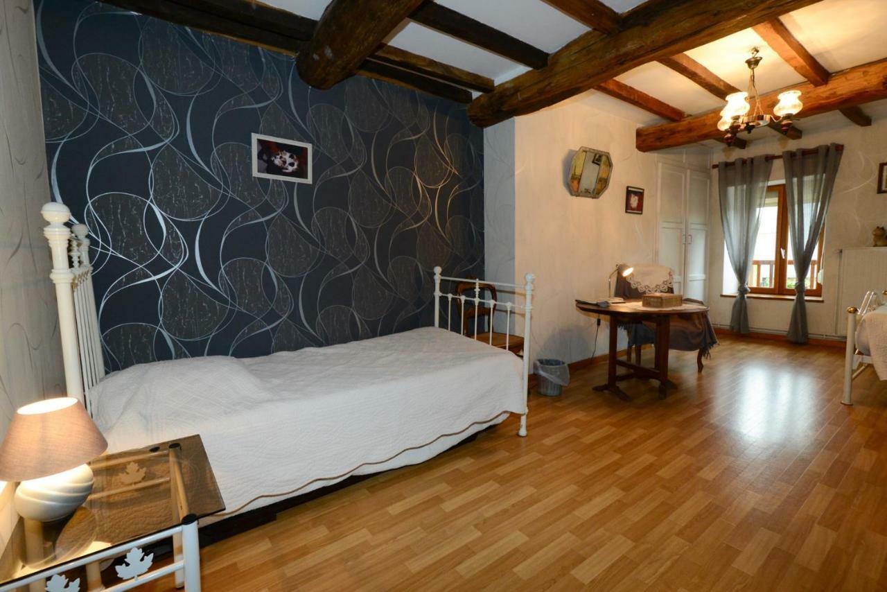 Chambres D'Hotes L'Hirondelle Girondelle エクステリア 写真