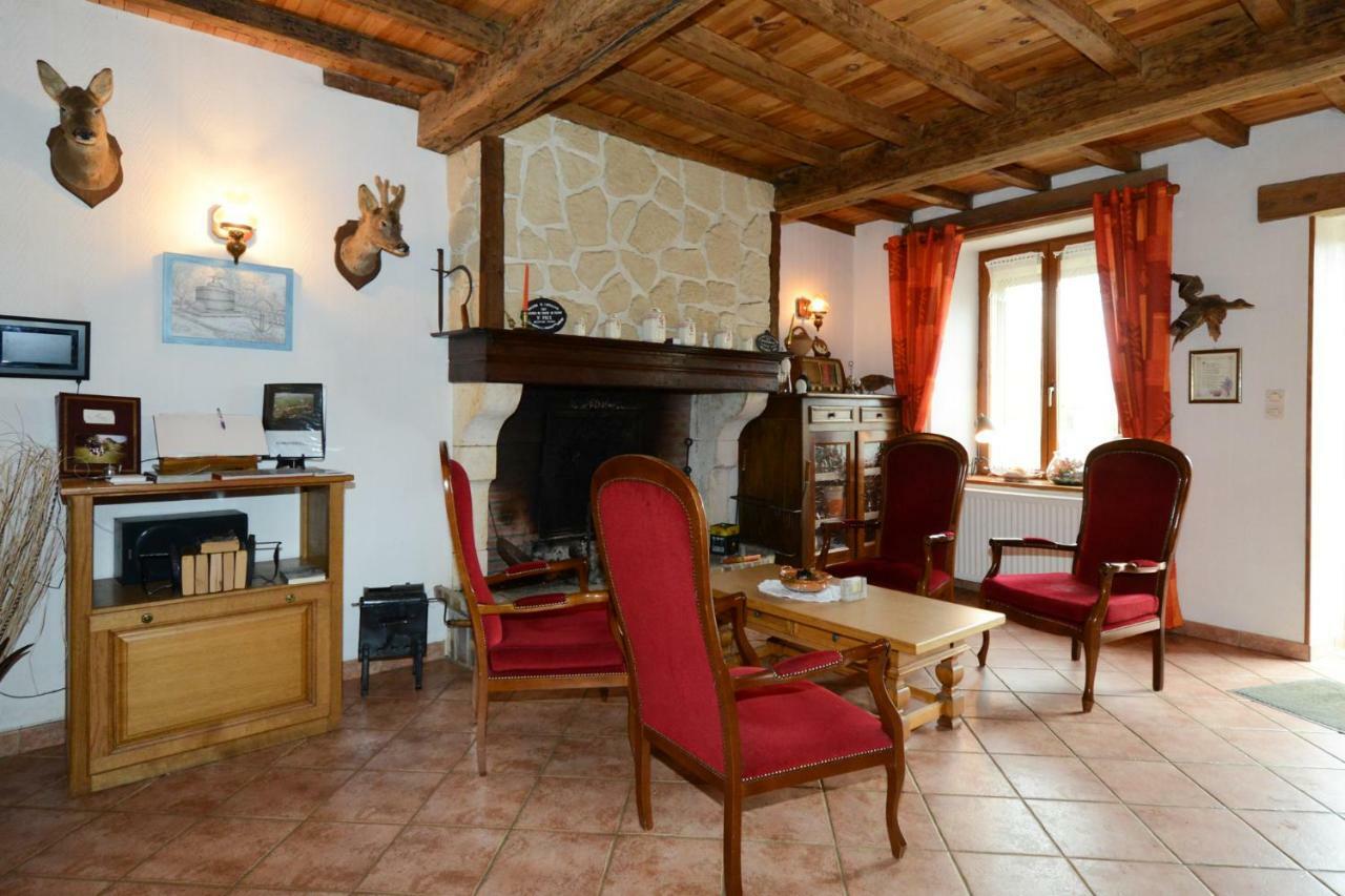 Chambres D'Hotes L'Hirondelle Girondelle エクステリア 写真